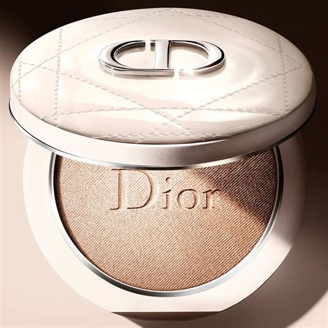 dior highlighte|Dior forever highlighter.